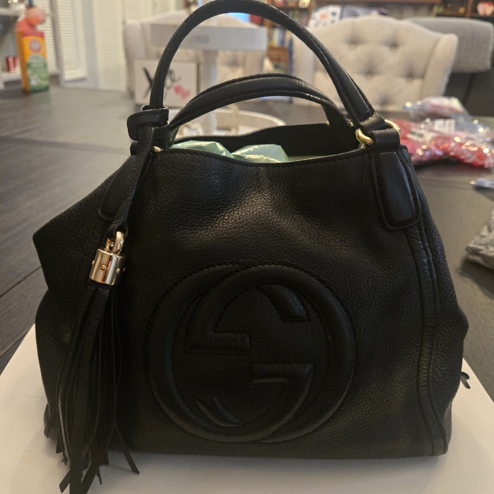 GUCCI black leather Soho with tassel Authentic 10x9x5 inches - Picture 13 of 16